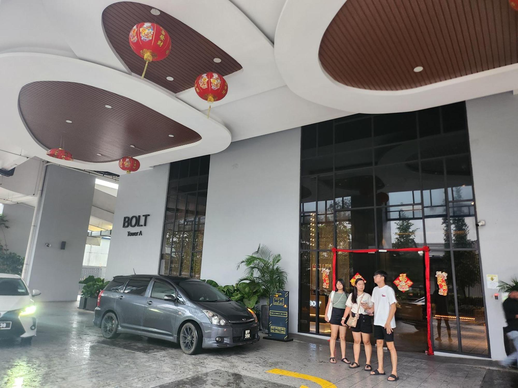 Trion Grand Service At Kl * Kuala Lumpur